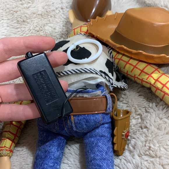 Toy Story Woody Doll Talking Pull String Boots 15" - Picture 5 of 5